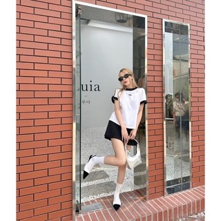 SET CHÂN VÁY ĐEN XẾP LY +  ÁO THÊU PHỐI