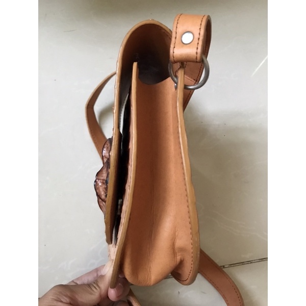 Túi đeo chéo da đà điểu phối gù cá sấu