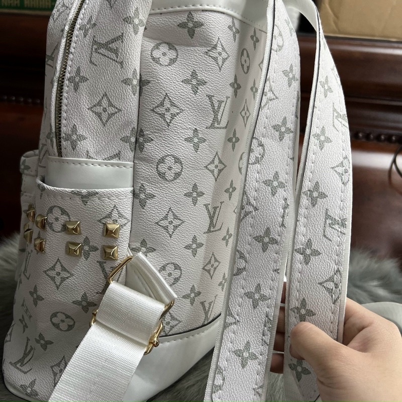 BALO DA CHỮ LV MÀU ĐEN SIZE LỚN DÀNH CHO NAM NỮ