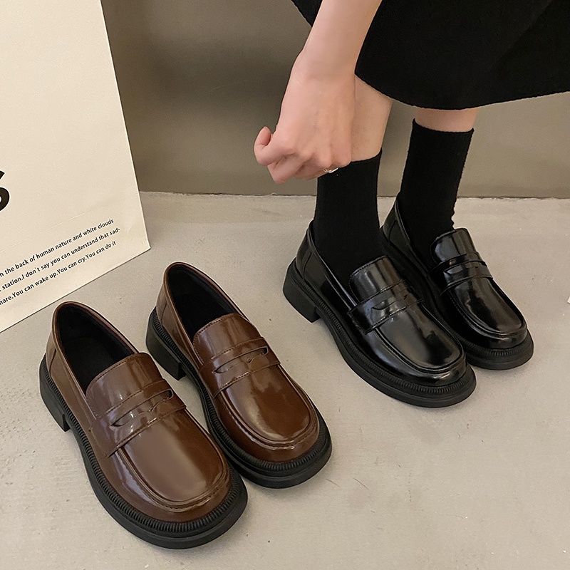 Giày nữ big size đế bằng size 40 41 42