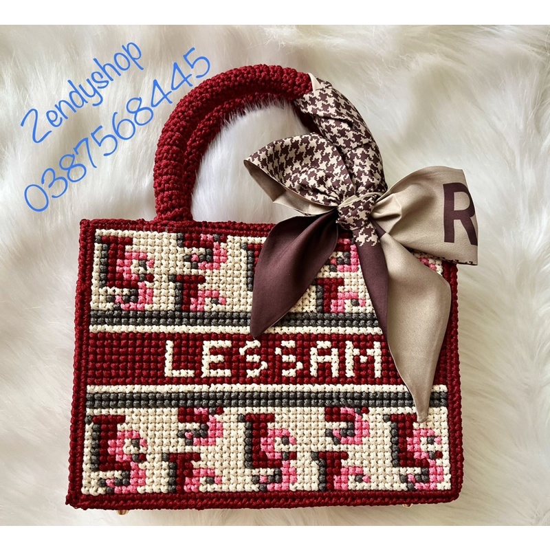 Túi hoạ tiết chữ cái theo tên