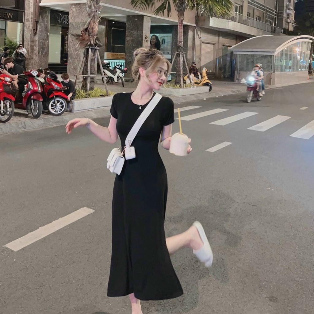 Đầm váy thun gân tăm dáng thân dài xẻ tà thiết kế đơn giản xinh xắn dành cho các tình yêu