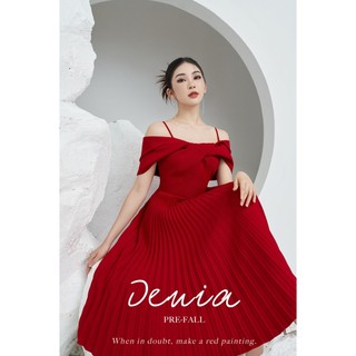 LAVIEM - Đầm đỏ dập ly trễ vai Denia