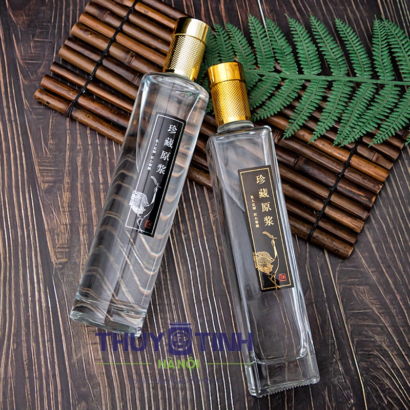Chai thủy tinh đựng rượu cao cấp nắp bi vàng 500ml dáng vuông và dáng tròn tiện dụng