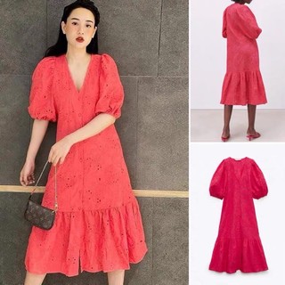 Đầm maxi thêu hoa xuất dư ( sẵn Hồng và Trắng )