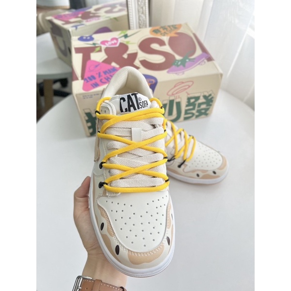 Giày Sneaker Unisex Cat & Sofa " Milk Tea " Yellow White  | PiuPiu Authentic