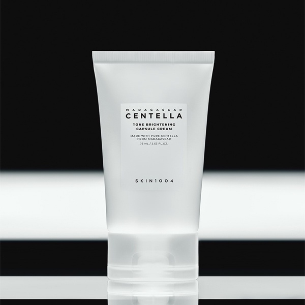 Kem Dưỡng Trắng, Mờ Thâm Và Làm Đều Màu Da Skin1004 Madagascar Centella Tone Brightening Capsule Cream 75ml