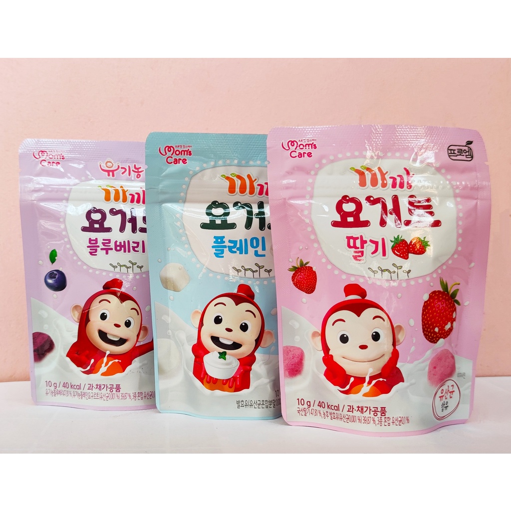 Sữa chua khô hoa quả sấy lạnh Mom's Care Hàn Quốc cho bé (date 06/2024)