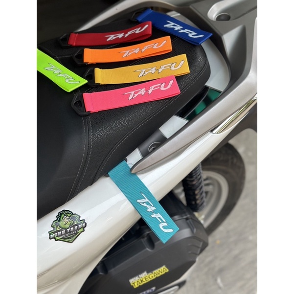 Móc Khoá Cảng Cho Các Loại Xe   tặng 1 cọng day rút cho mỗi sản phẩm