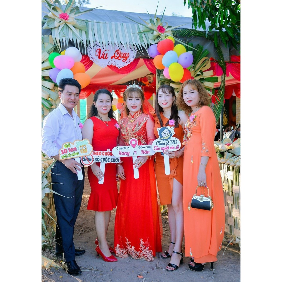 Bảng chụp hình cầm tay _ Hashtag chụp hình đám cưới, đám hỏi, sinh nhật, khai trương, thương hiệu Hafu House M51-100