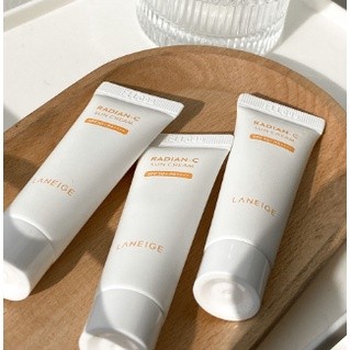 Combo 3  Kem chống nắng Laneige dưỡng ẩm Watery SPF50++ 10ml