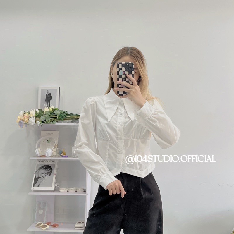 Áo sơ mi trắng croptop cúc bọc SMcrtcucboc084 | BigBuy360 - bigbuy360.vn