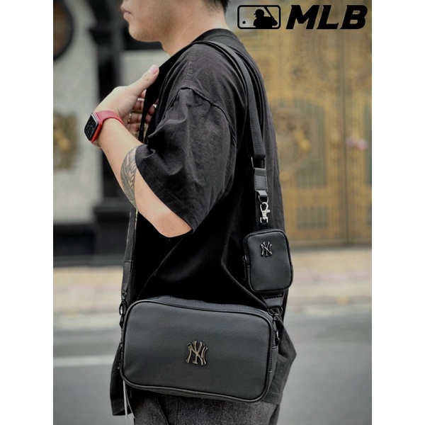 Túi Đeo Chéo MLB Nam Đen Full Kim Loại | BigBuy360 - bigbuy360.vn