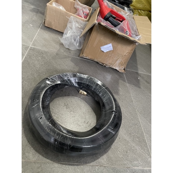 Dây rửa xe cao áp 15m hai bố thép nặng gần 5 kg,