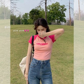 Áo thun tăm cộc tay chữ thêu Qc dáng croptop tay pha màu