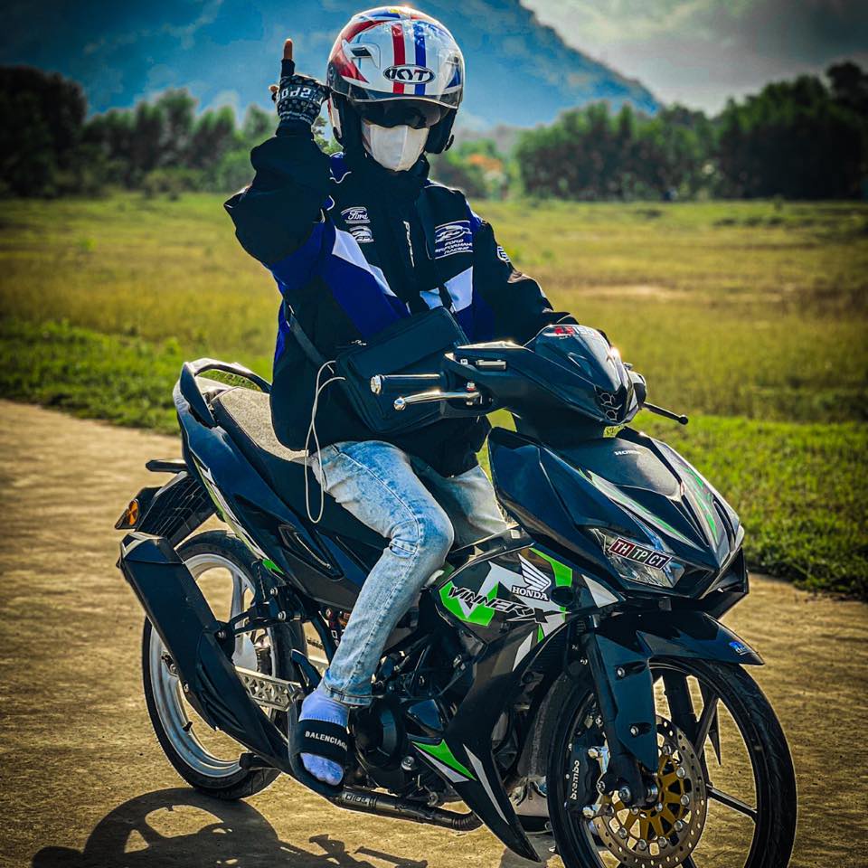 Áo Khoác Ford Racing Trượt Nước Cao Cấp 3 Lớp, Logo Trên Áo Được Thiêu, Dày Dặn, Có Lót Bông