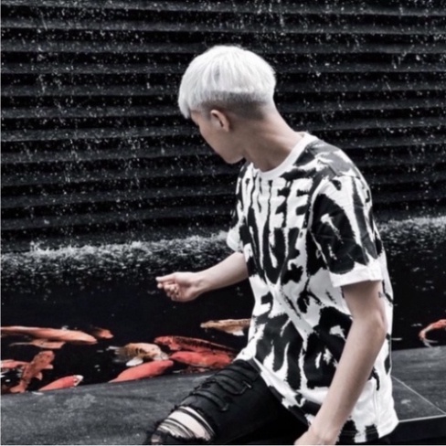 Áo Thun Nam Nữ In kín Hình QUEEN Siêu Hot. Áo Phông Nam Nữ Unisex Form rộng hàng quảng châu.