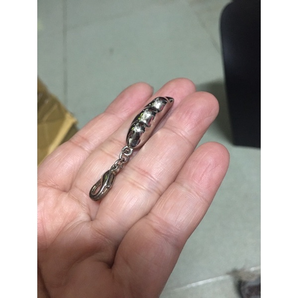 Móc charm  hình hạt đậu may mắn kim loại si tuyển Nhật