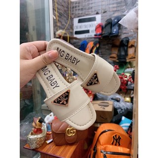 Dép Kiểu Bé Gái sale
