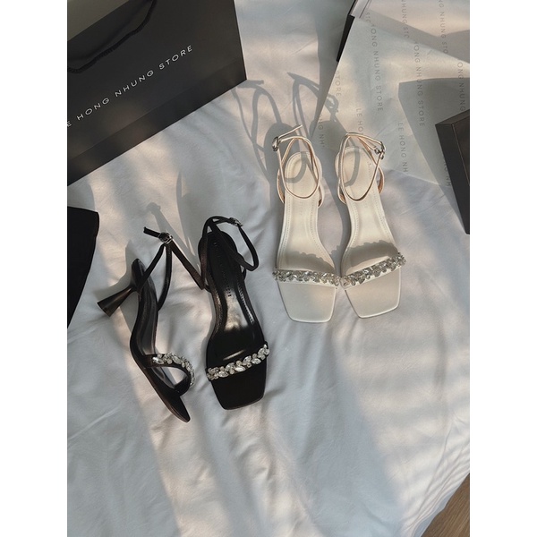 SD_A0_0250 xăng đan dây đá