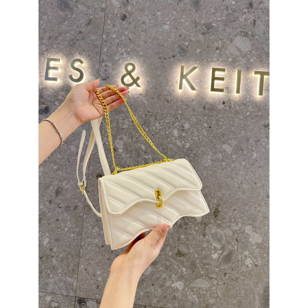 Túi xách CNK thêu sóng khoá móc- kẹp nách, đeo chéo Sz 22cm mẫu mới nhất 2023