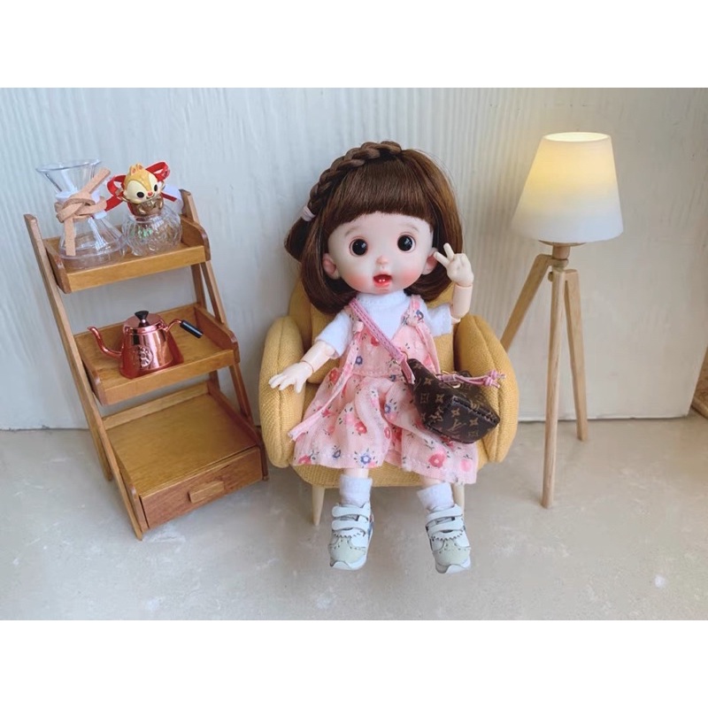 Mô hình kệ gỗ 3 tầng mini cho nhà búp bê