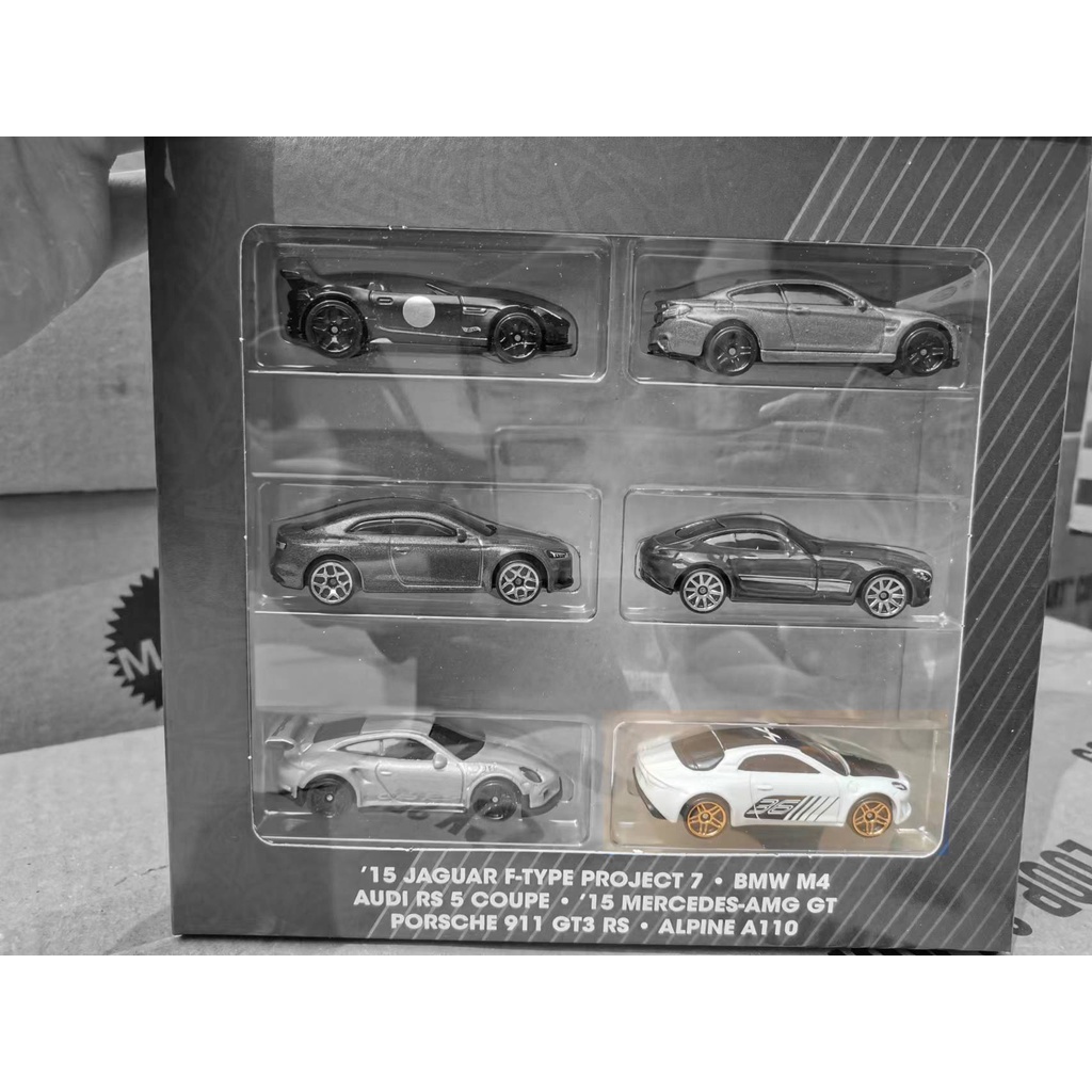 Xe mô hình Hot Wheels Alpine A110