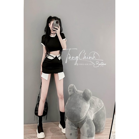 Đầm Maxxi Thun Hoạ Tiết Tờ Báo Miumiu 3 Lỗ Sát Nách Dáng Xoè Viền