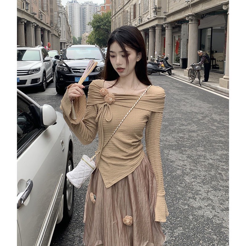 Sét áo dài tay ống loe kết hợp chân váy tua rua 2 lớp dáng dài