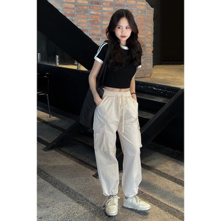 [RÁCH STORE] Áo thun crop trơn viền sọc