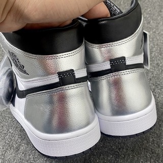 GiàyAir Jordan 1 Retro High "Silver Toe" (Best Quality)