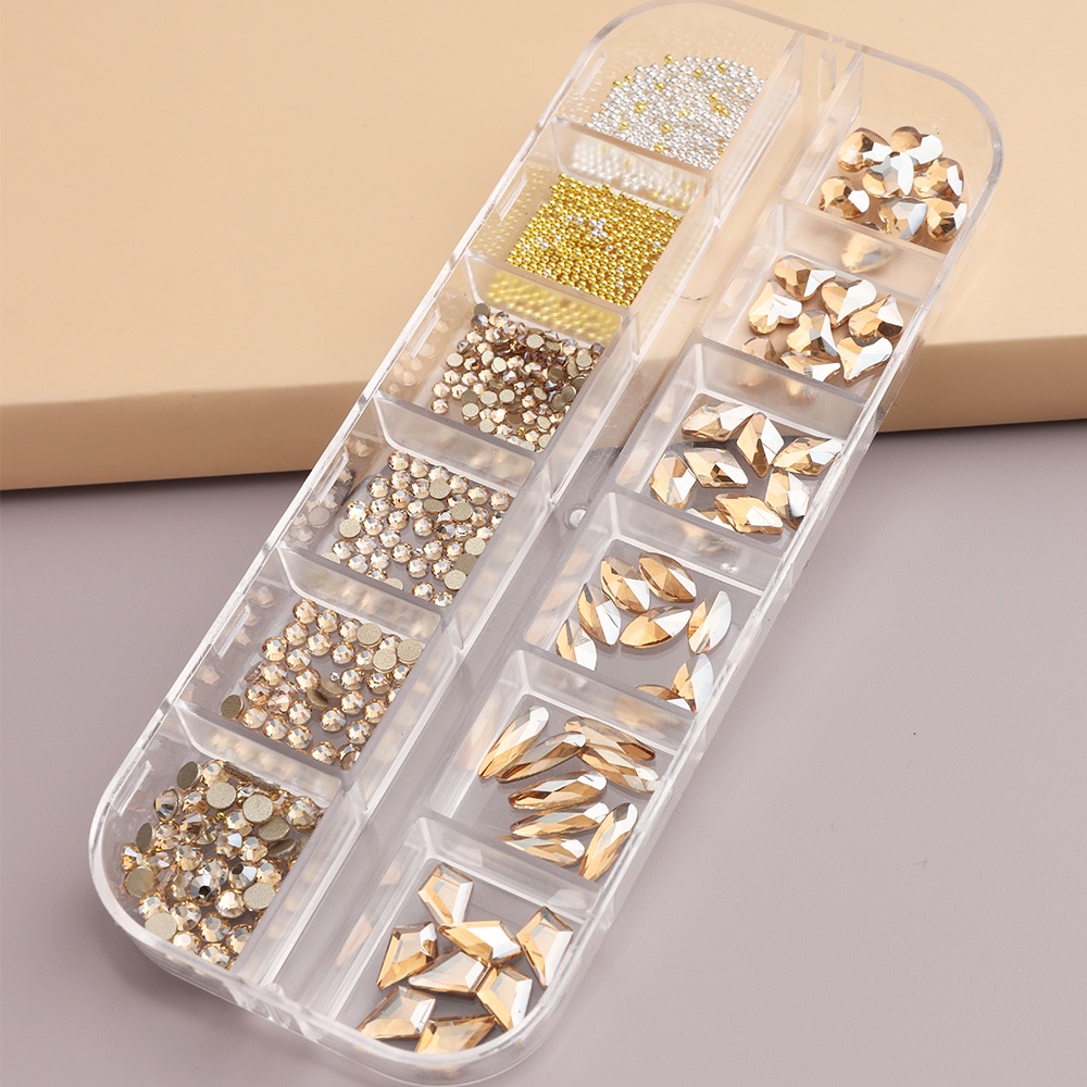 Đá Pha Lê 3D Hình Trái Tim Sang Trọng Dùng Trang Trí Móng Tay