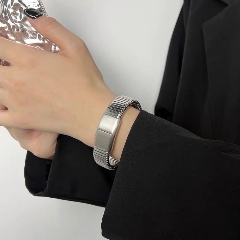 VÒNG TAY THÉP TITAN MÀU BẠC