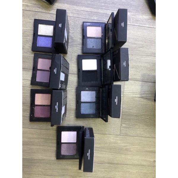 Phấn mắt Nars 2 màu 950k