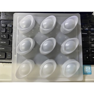 Khuôn nhựa 9 thỏi vàng