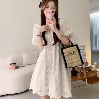 Đầm ren SEEU cổ chữ V cho nữ khuy ngọc tay phồng dáng ngắn