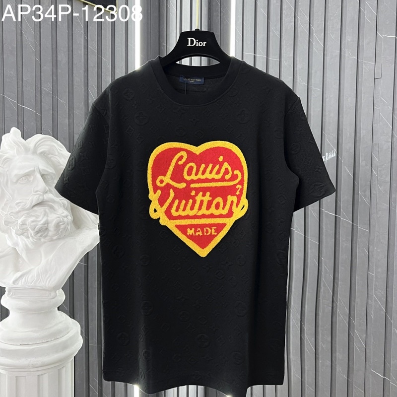 Áo Thun Nam Nữ Louis Vuitton trái tim. Áo phông nam nữ Unisex. Áo Thun In Hình Trái Tim Siêu Hot