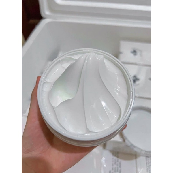 Kem Body DMVT thấm nhanh, lưu hương 12 tiếng