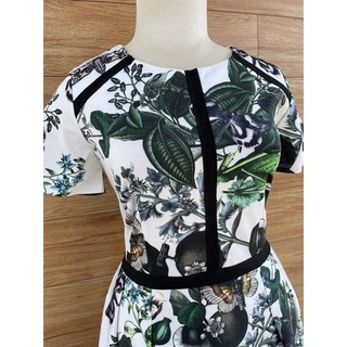 Đầm chất vải poly  dư xịn  🍀🍀🍀