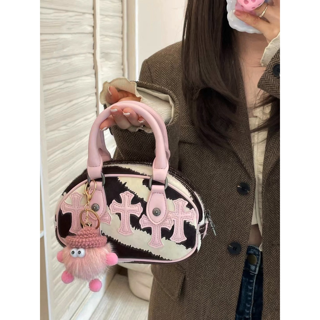 Túi Xách Nữ Đeo Chéo Đi Chơi Dễ Thương Cute Đa Năng Kèm Móc Khóa