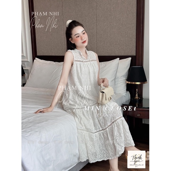 Váy ren sát nách dáng dài chuẩn Phạm Nhi