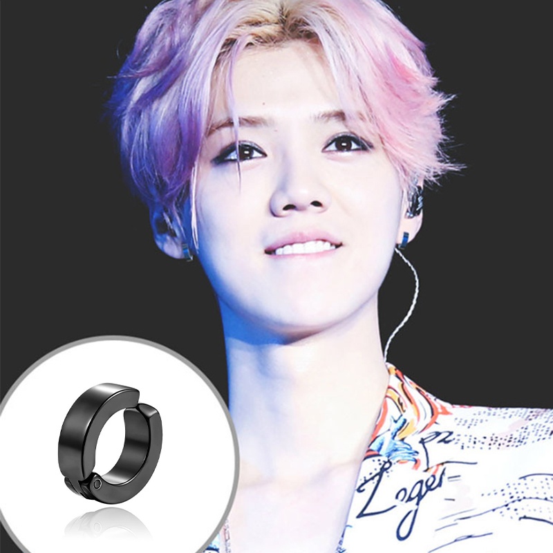 Khuyên Kẹp Tai Giả Bằng Thép Titan Có Nam Châm