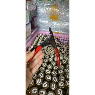 Kềm cắt cựa gà đá