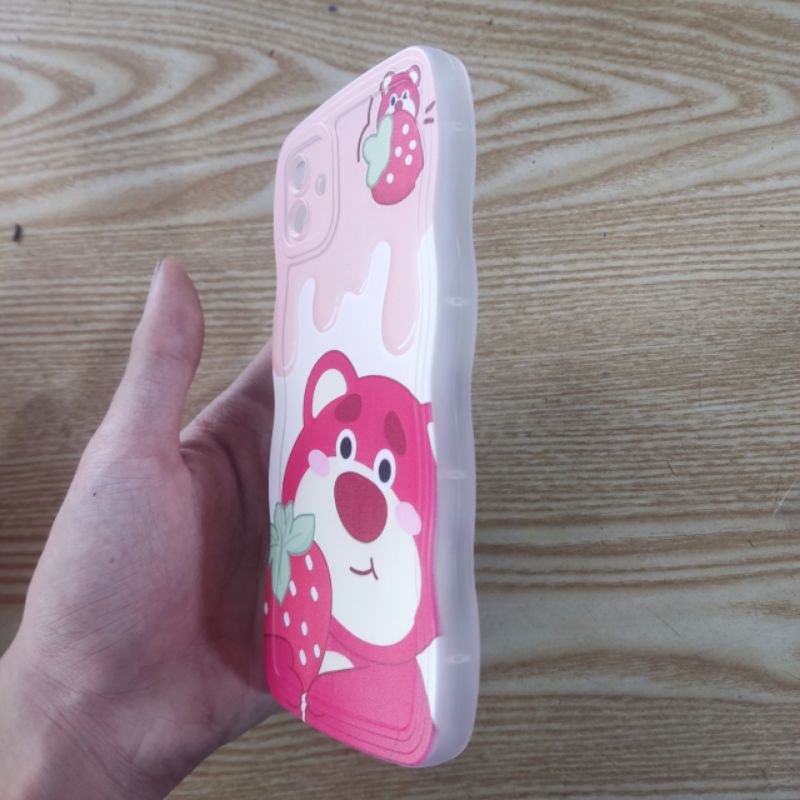 Ốp lưng Samsung A04 dẻo viền lượng sóng lưng in hình gấu dâu có bảo vệ camera