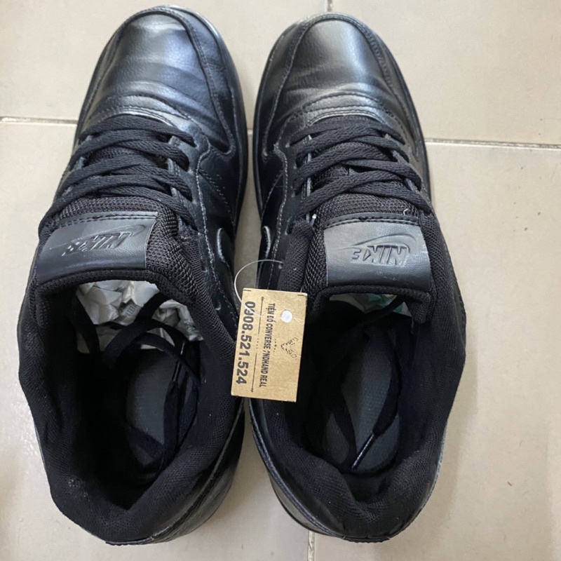 Giày chính hãng đã qua sử dụng