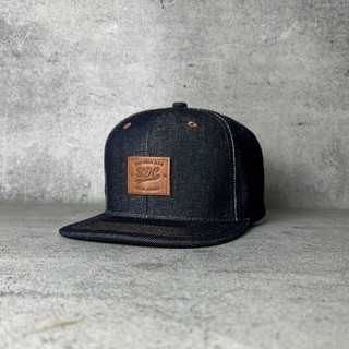 Nón snapback UDC vải jean