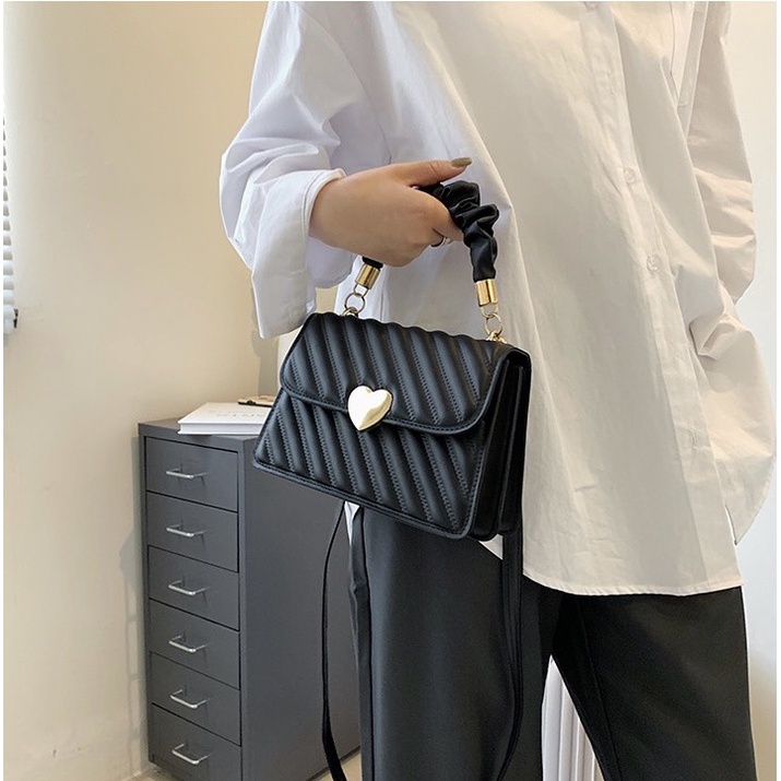 Túi Nữ Đeo Chéo Dáng Siêu Xinh Thiết Kế Đẹp Thời Trang Dự Tiệc Phong Cách Trẻ Trung Cá Tính - TN03 | BigBuy360 - bigbuy360.vn