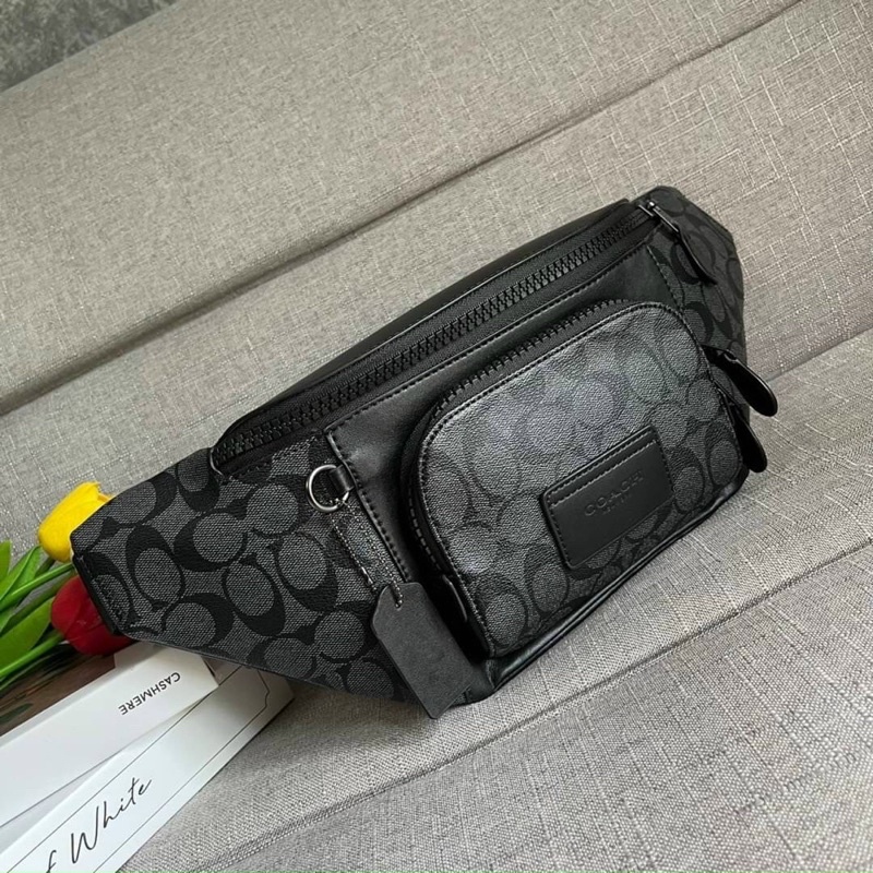 TÚI BAO TỬ COACH TRACK RIVINGTON