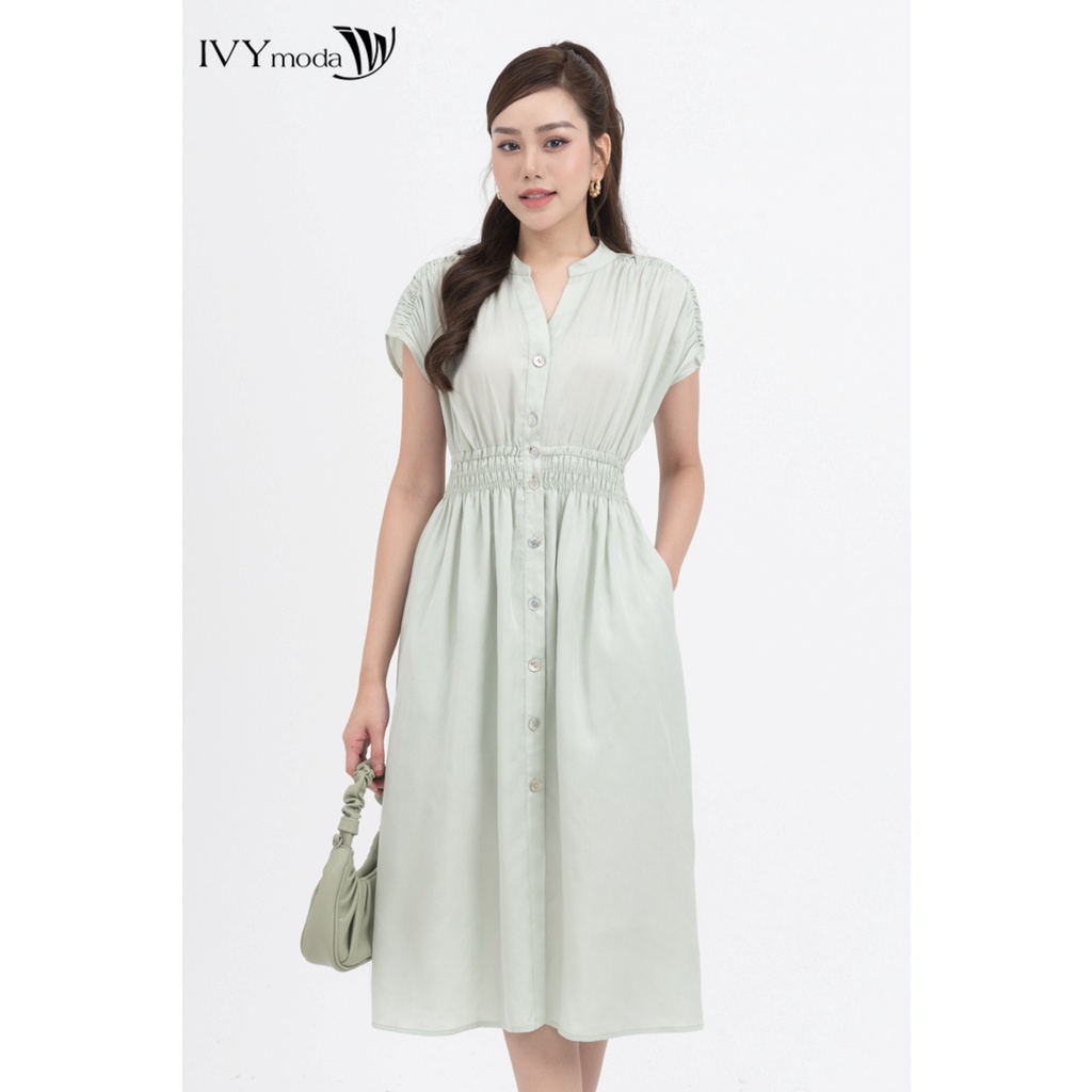 Đầm lụa xòe phối khuy nữ IVY moda MS 48M8256