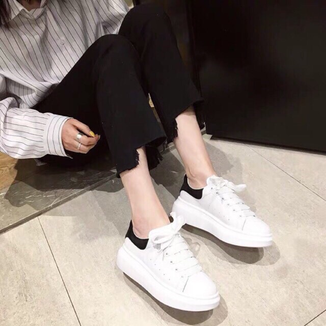 Giày Sneaker Thời Trang MQ Gót Đen Sc